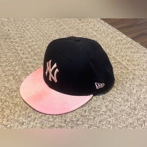 New York Yankees New Era Mother’s Day Edition Pink Fitted Hat 7 1/8